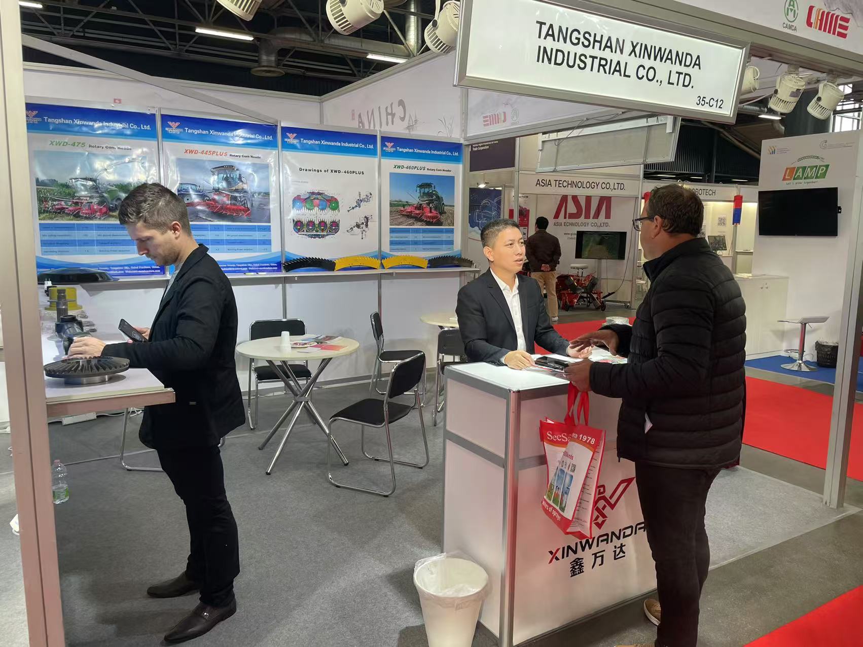 EIMA 2024: компания Xinwanda приняла участие в EIMA 2024 в Италии. EIMA 2024: компания Xinwanda приняла участие в EIMA 2024 в Италии.