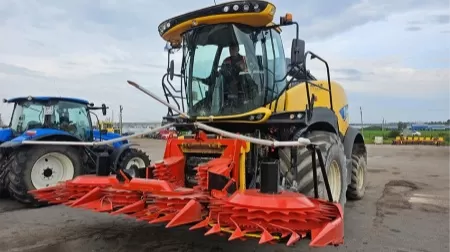 Как работает кукурузная жатка